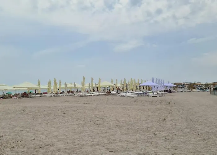 Central Beach דירה